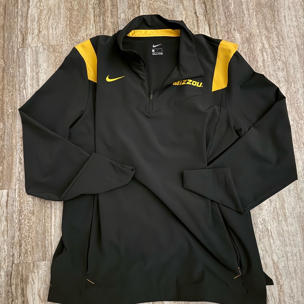 Nike Mizzou water repellent Quarter-Zip Pullover